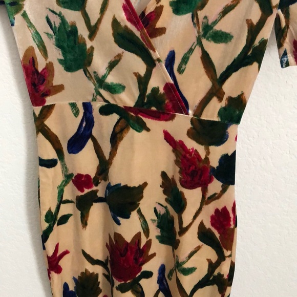 Zara floral dress - Picture 2 of 3